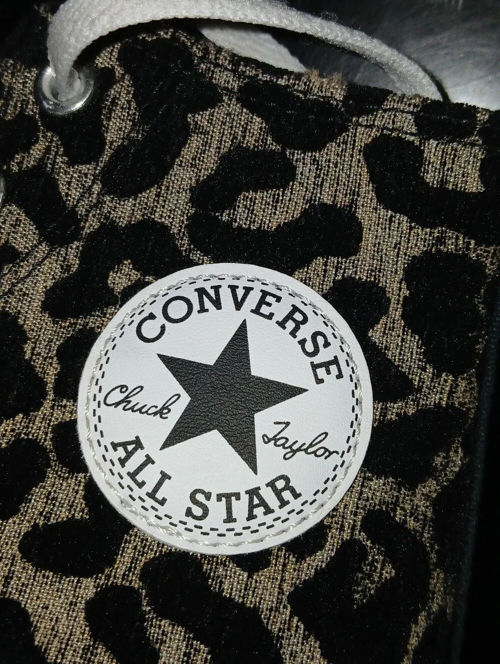 Converse Chuck Taylor All Star Leopard Kids High Top Shoe Size 3 - Picture 3 of 5